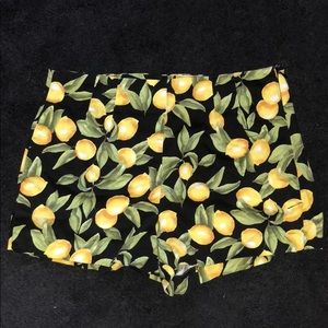Lemon pattern high waisted shorts